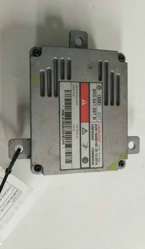 Lighting control unit / Lights ECU