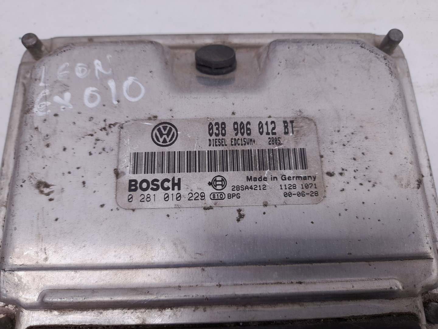 Centralita motor / ECU SEAT Leon (1M1) Imagem-1