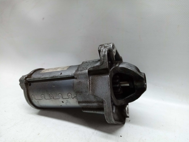 Motor de arranque RENAULT Captur (J5_) Imagem-1