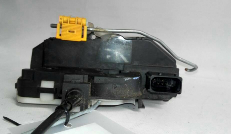 Fechadura / fecho porta trás direito OPEL Astra J Imagem-2