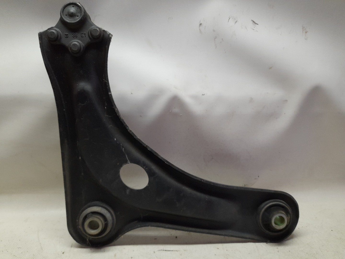 Brazo suspensión delantero izquierdo PEUGEOT 2008 I (CU_) Imagem-1