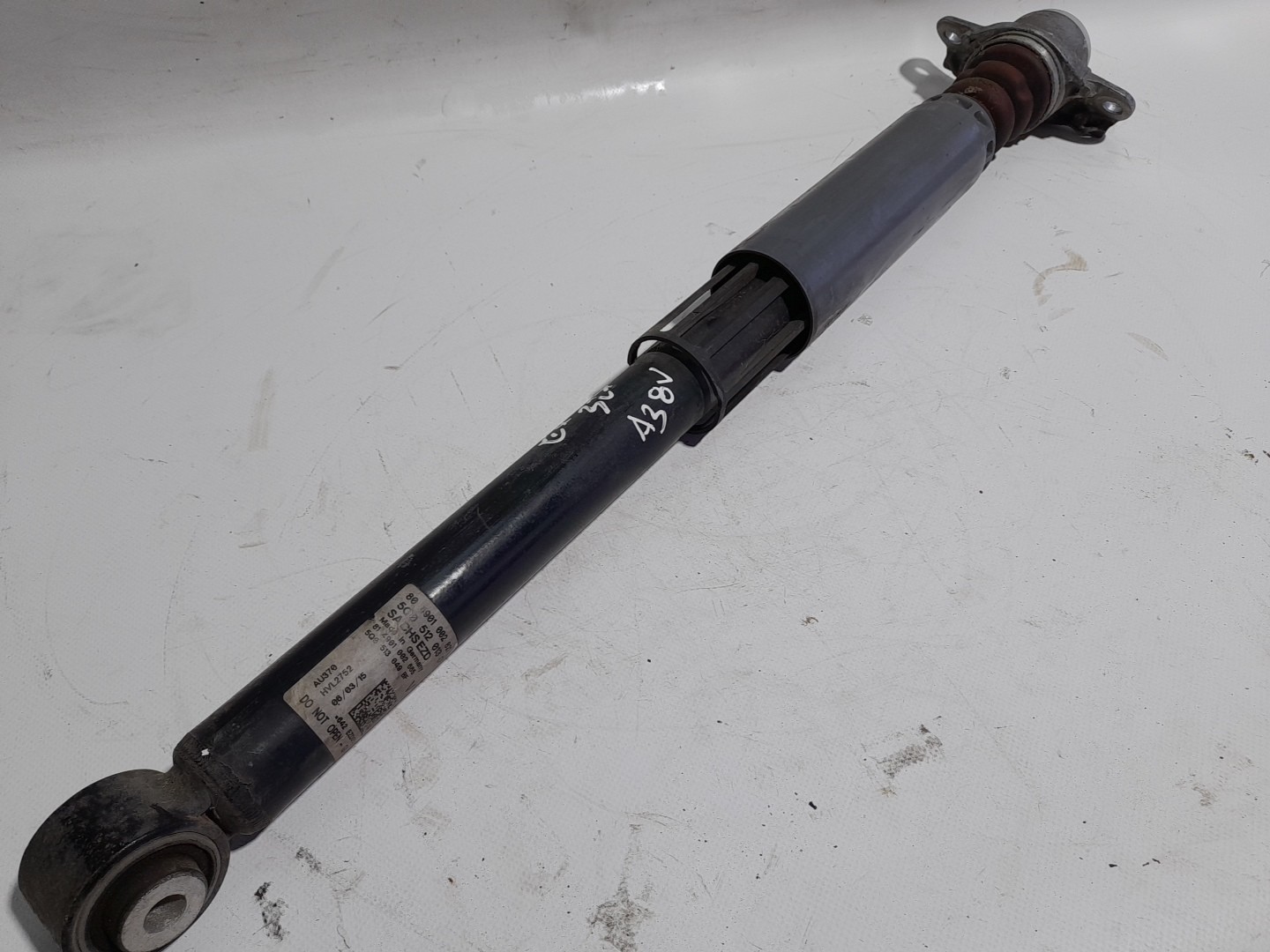 Left Rear Shock Absorber AUDI A3 Sportback (8VA, 8VF) Imagem-1
