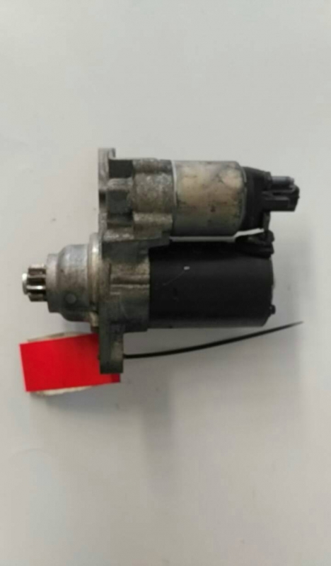 Motor de arranque SKODA Fabia I Hatchback (6Y2) Imagem-1