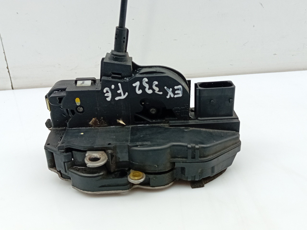 Fechadura / fecho porta frente esquerdo OPEL Insignia A (G09) Imagem-1