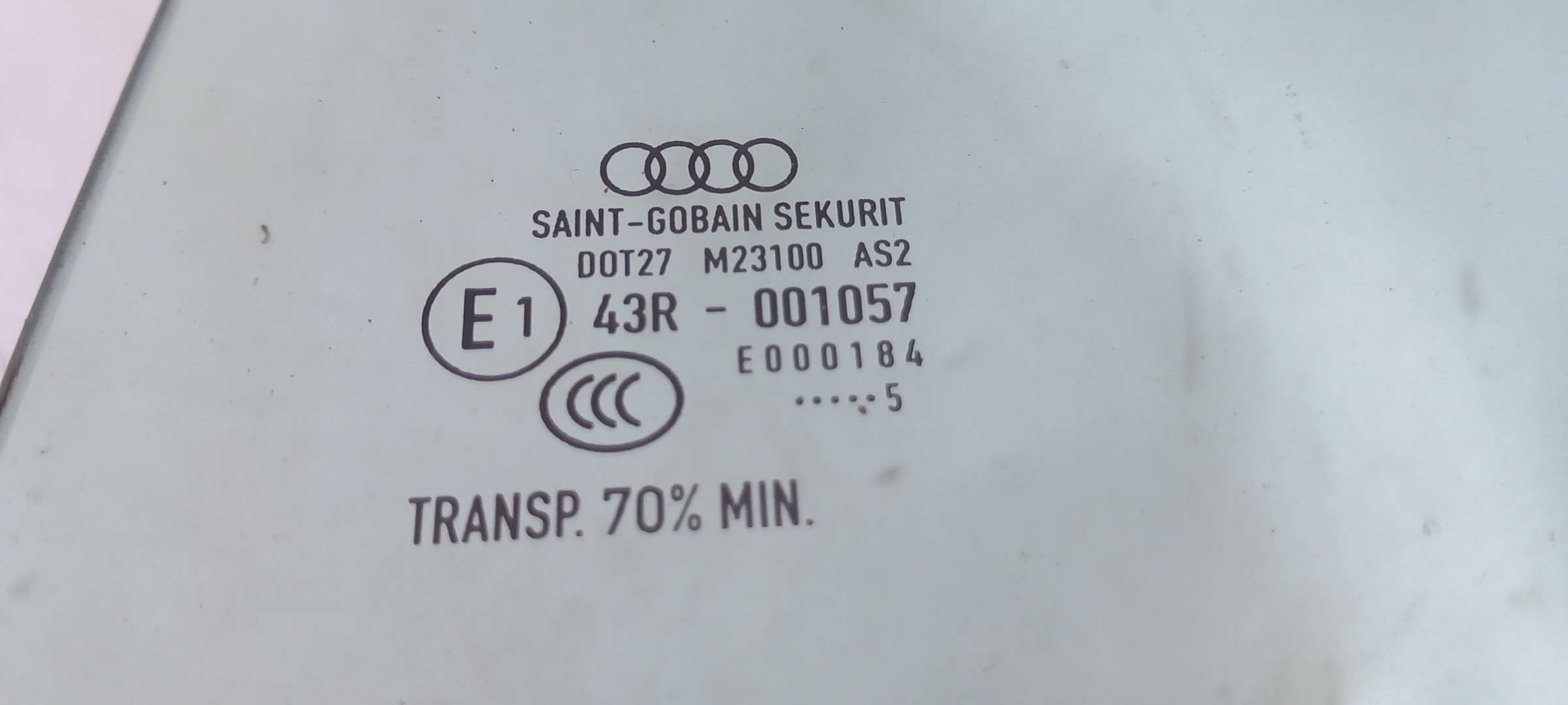 Vitre porte arrière gauche AUDI A3 Sportback (8VA, 8VF) Imagem-1