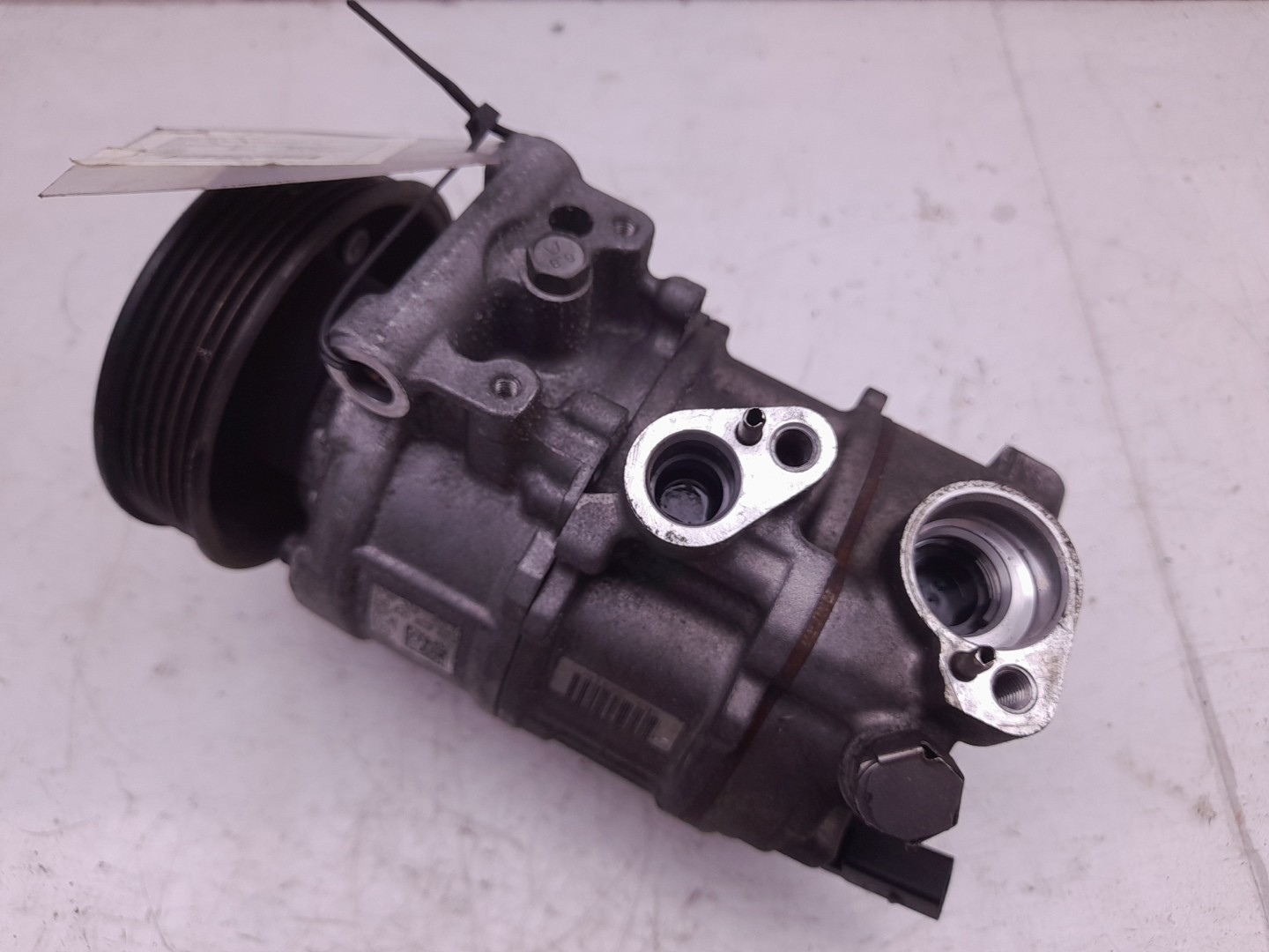 Compresseur AC AUDI A3 Sportback (8VA, 8VF) Imagem-2