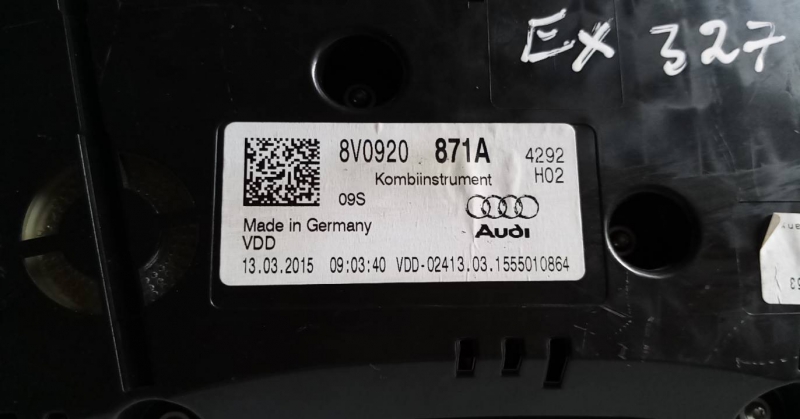 Quadro strumenti / Pannello strumenti AUDI A3 Sportback (8VA, 8VF) Imagem-2