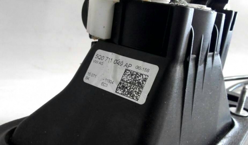 Seletor caixa velocidades AUDI A3 Sportback (8VA, 8VF) Imagem-1