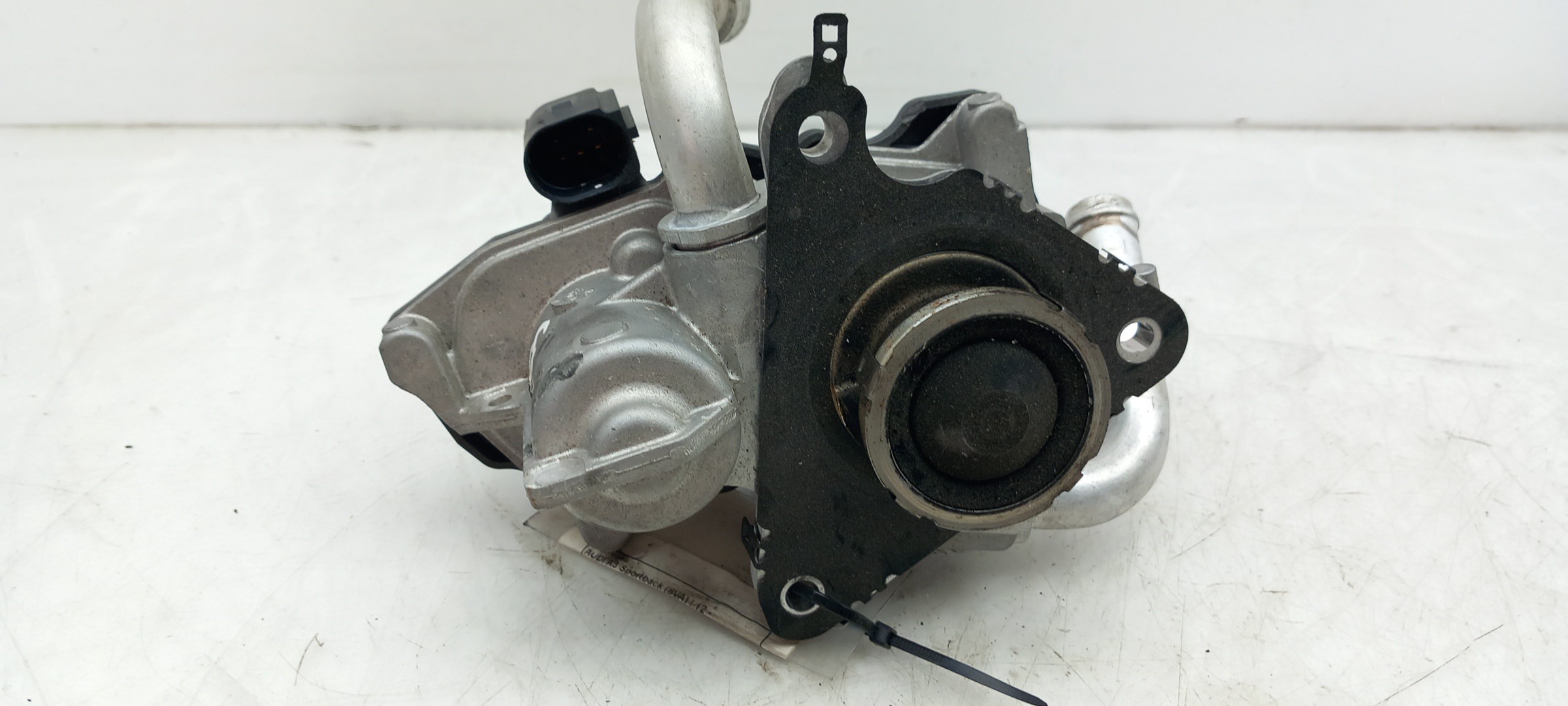 Valvola EGR AUDI A3 Sportback (8VA, 8VF) Imagem-0