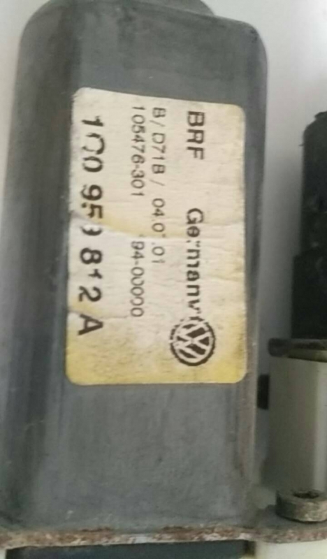 Moteur lève-vitre arrière Droite VOLKSWAGEN Golf IV (1J1) Imagem-1