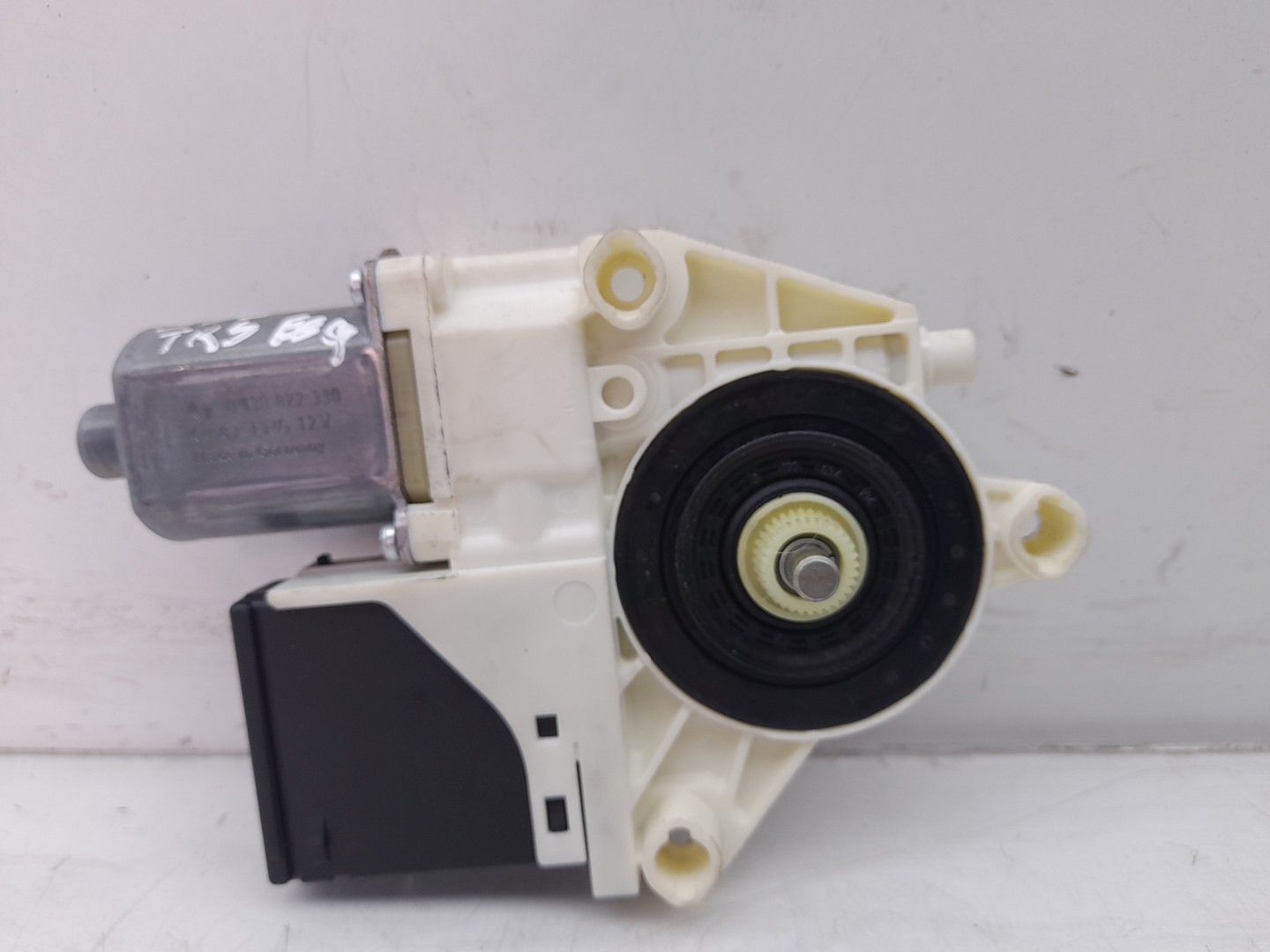 Right Rear  Door Window Regulator Motor RENAULT Megane III (BZ0_) Imagem-1