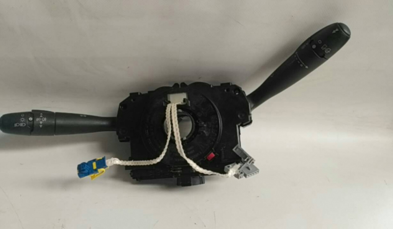 Light and wiper lever set