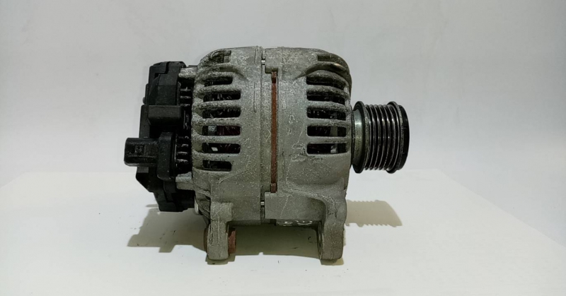 Alternador VOLKSWAGEN Polo (6R, 6C) Imagem-1