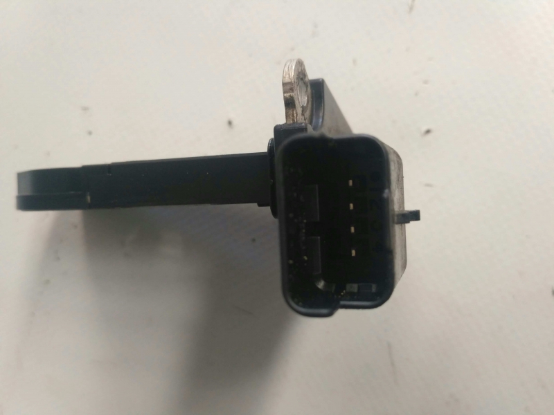 Mass Air Flow Sensor (MAF) PEUGEOT 3008 I (0U_) Imagem-1