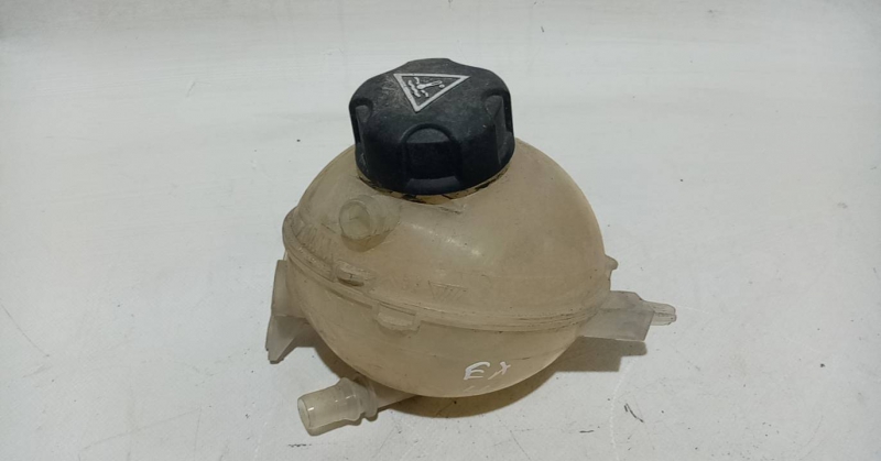 Reservatório / depósito da água / líquido de refrigeração