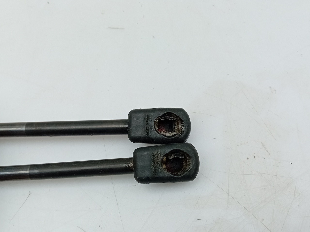 Trunk Shock Absorber MERCEDES-BENZ GLA (X156) Imagem-1
