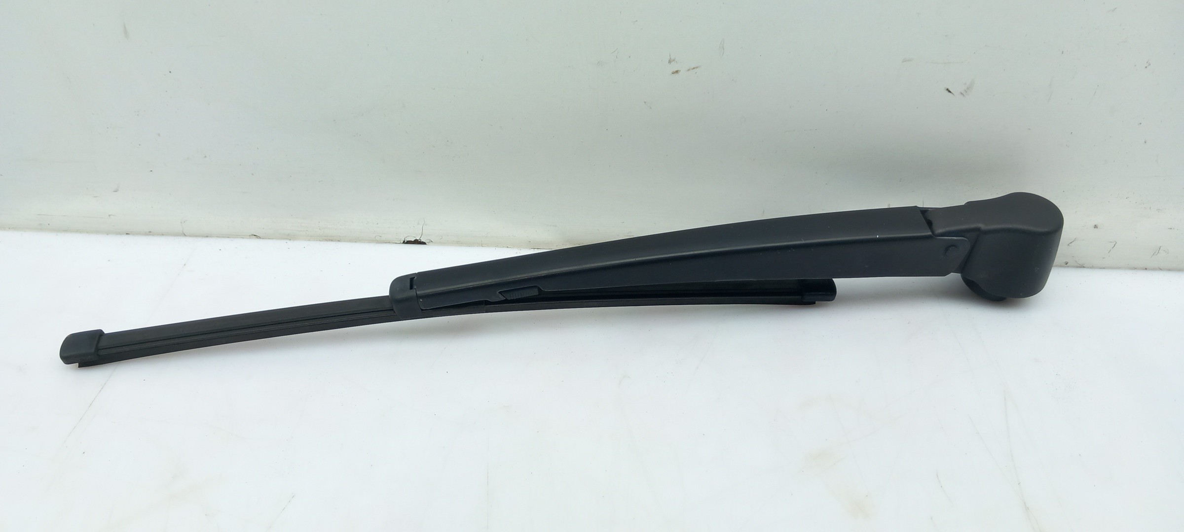 Rear wiper arm MERCEDES-BENZ GLA (X156) Imagem-1