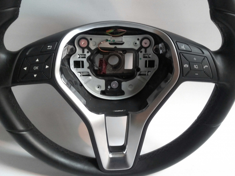 Steering wheel MERCEDES-BENZ GLA (X156) Imagem-1