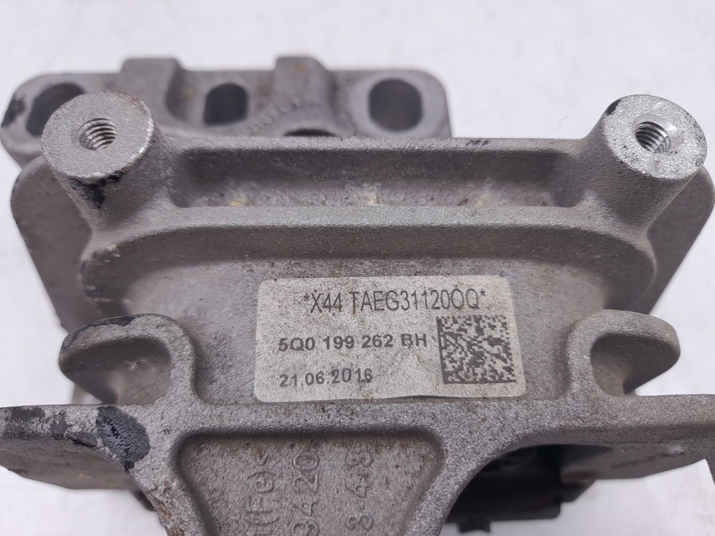 Engine Mount VOLKSWAGEN Golf VII (5G1, BQ1, BE1, BE2) Imagem-2