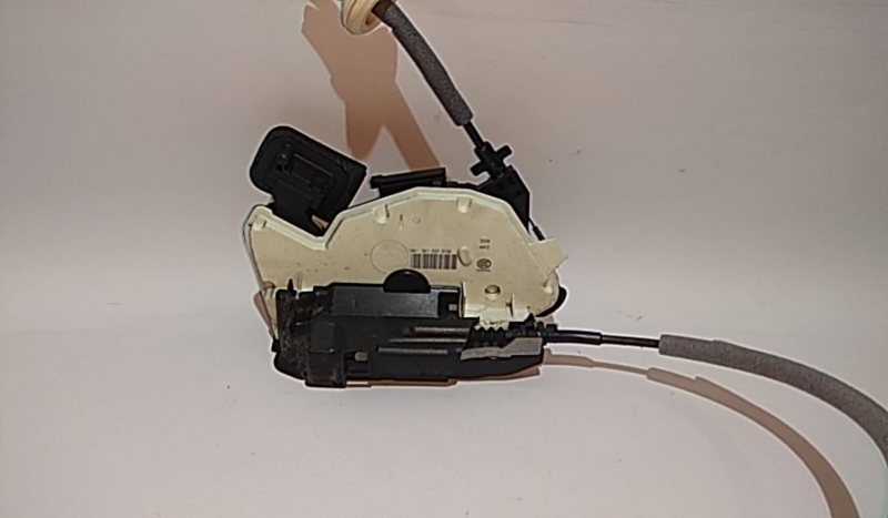 Front Right Door Lock