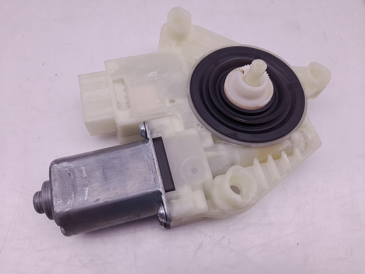 Motor vidro trás direito VOLKSWAGEN Golf VII (5G1, BQ1, BE1, BE2) Imagem-2