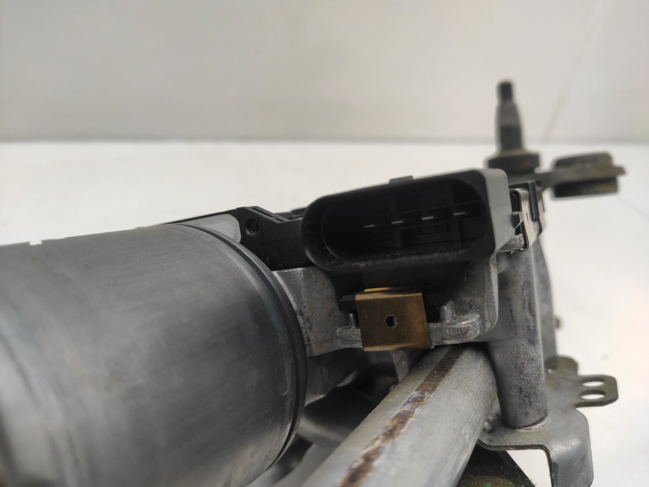 Motor limpa vidros frente VOLKSWAGEN Golf VII (5G1, BQ1, BE1, BE2) Imagem-3