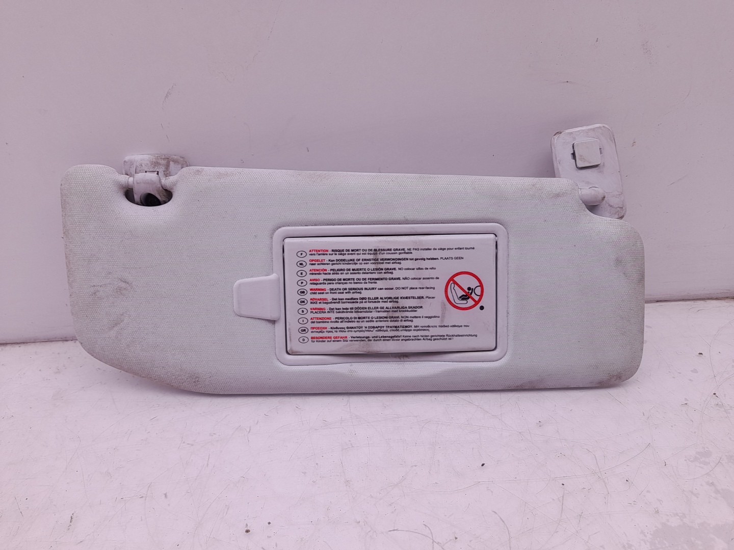 Pála de sol direita PEUGEOT 208 Imagem-1