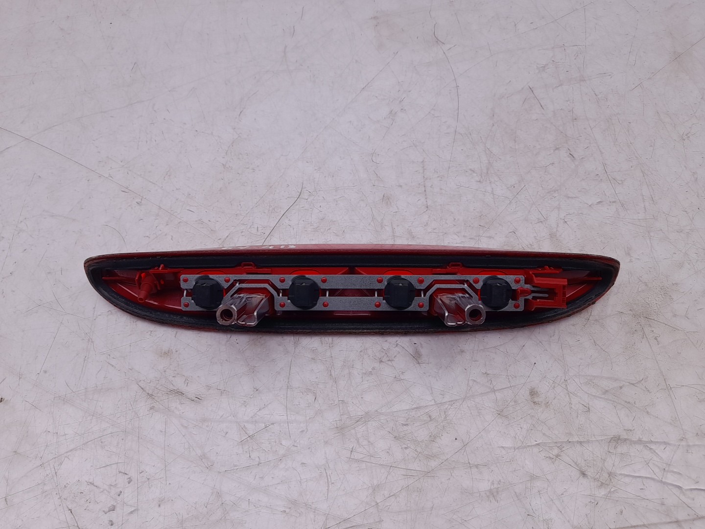 Additional stop light / 3rd stop light PEUGEOT 208 Imagem-2