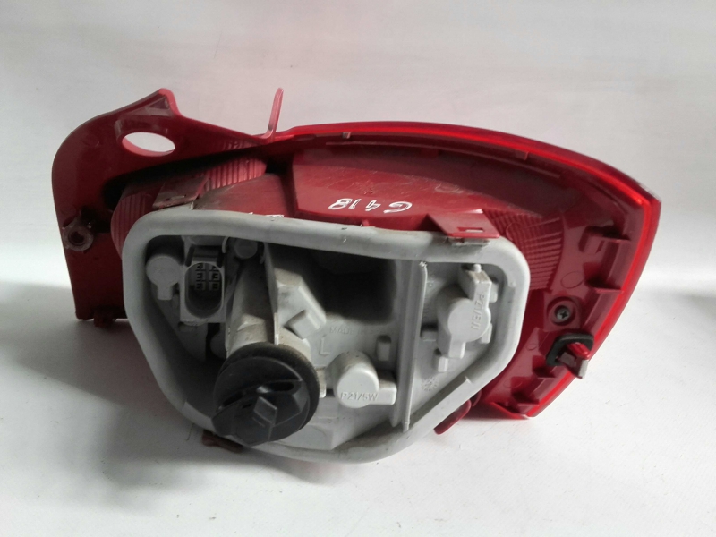 Feu arrière Gauche SEAT Ibiza IV (6J5, 6P1) Imagem-2