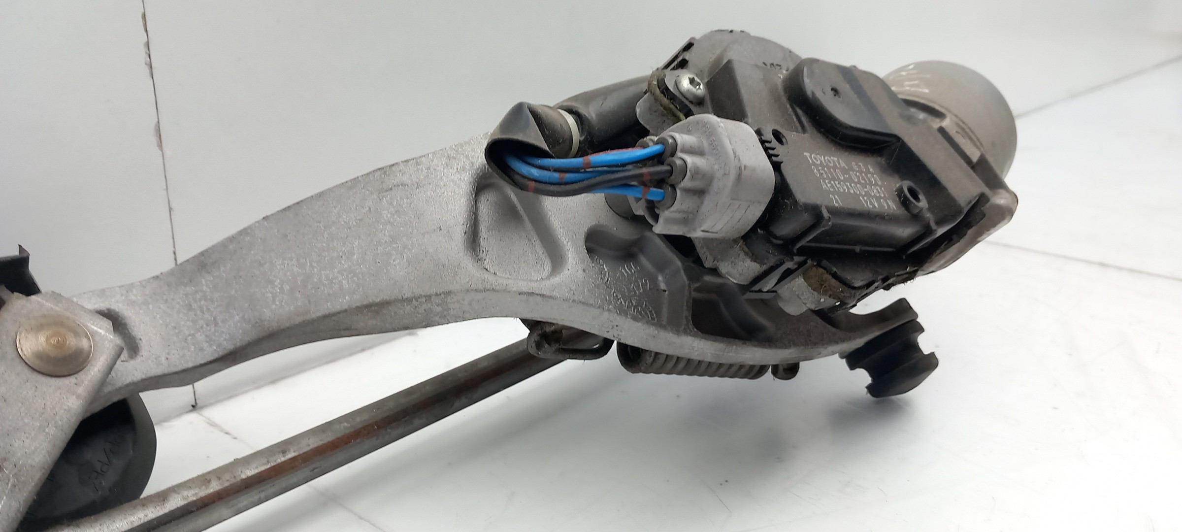 Motor limpiaparabrisas Frente TOYOTA Auris Hatchback (_E15_) Imagem-1