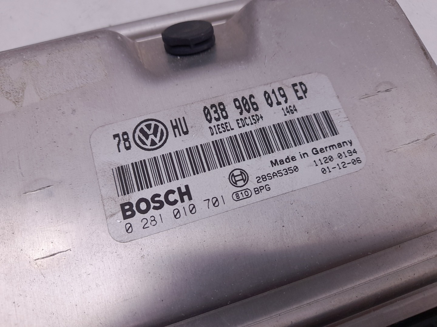 Centralina motor / ECU VOLKSWAGEN Passat (3B3) Imagem-2