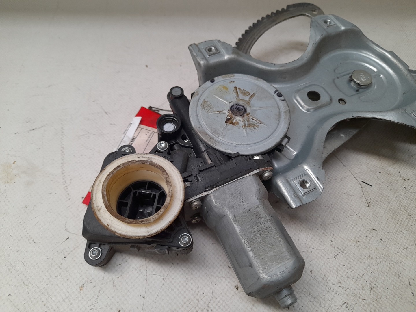 Left front window regulator TOYOTA Auris Hatchback (_E15_) Imagem-2