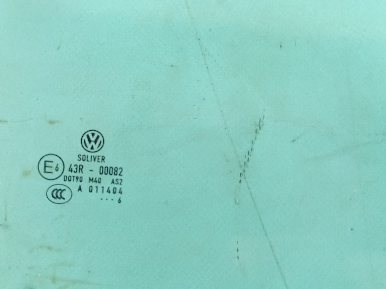 Vitre porte avant Droite VOLKSWAGEN Passat (3C2) Imagem-1