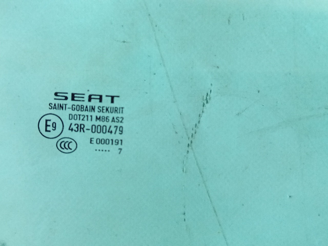 Vidrio puerta Delantero Derecho SEAT Ibiza IV (6J5, 6P1) Imagem-1