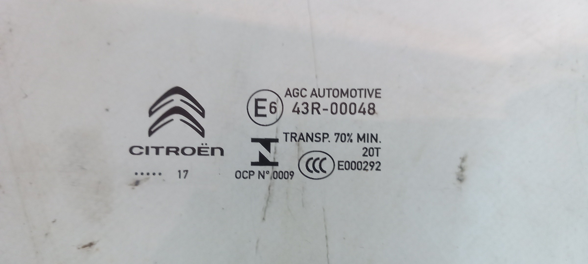 Vitre porte arrière gauche CITROËN C3 III (SX) Imagem-1