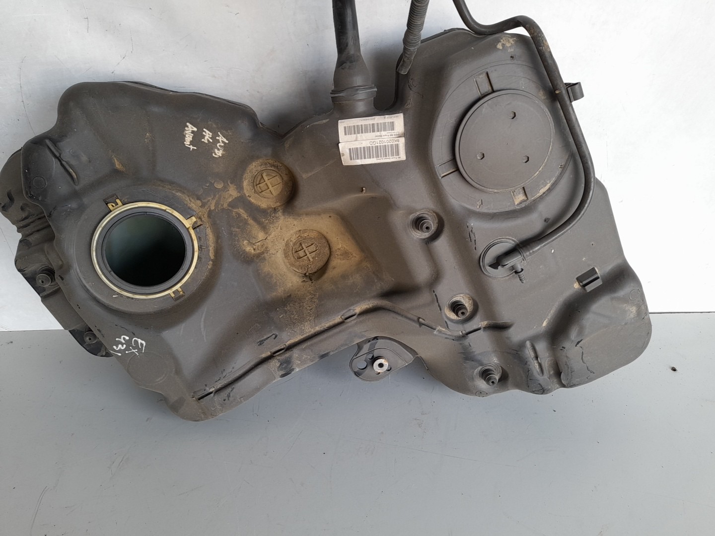 Serbatoio carburante AUDI A4 Avant (8K5, B8) Imagem-0