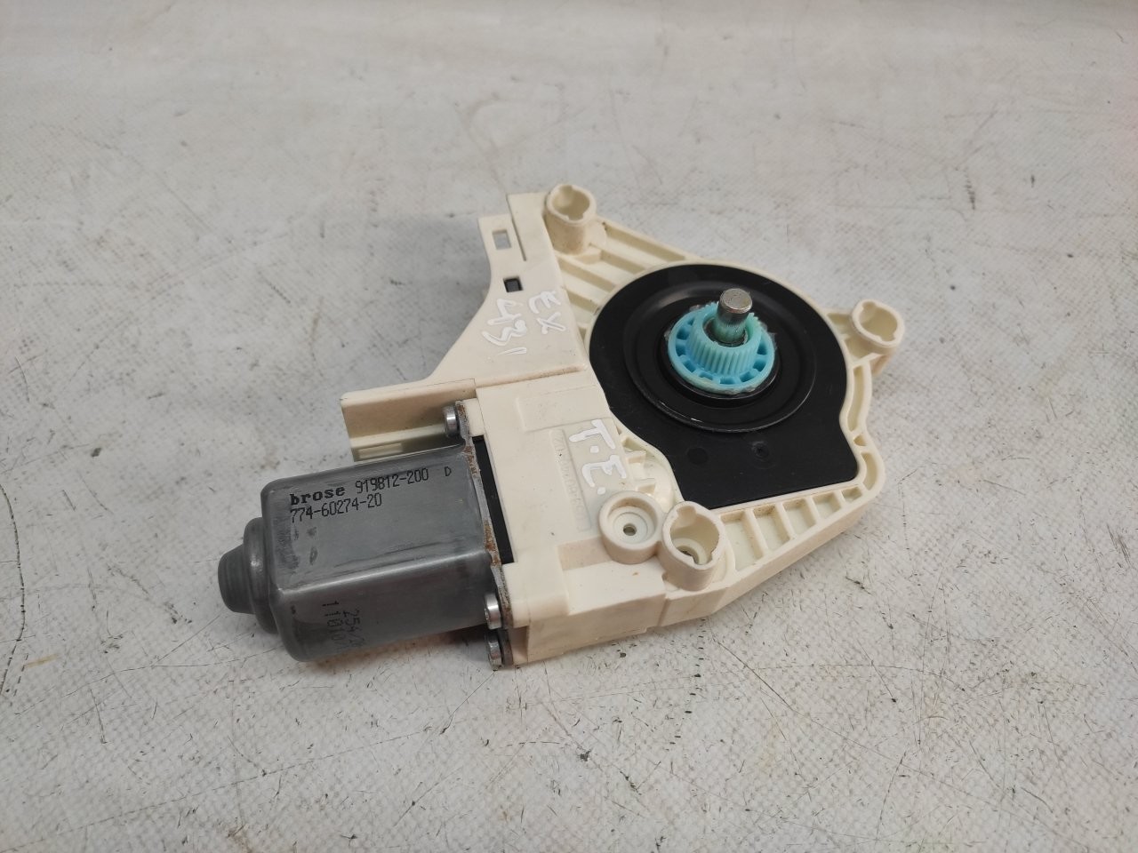 Right Rear  Door Window Regulator Motor AUDI A4 Avant (8K5, B8) Imagem-1