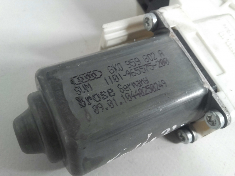 Moteur lève-vitre avant Droite AUDI A4 Avant (8K5, B8) Imagem-2