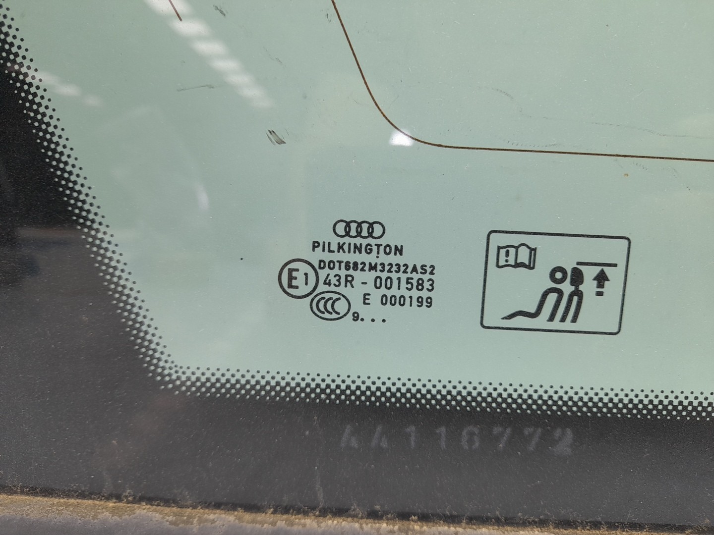 Vitre de custode arrière gauche AUDI A4 Avant (8K5, B8) Imagem-2