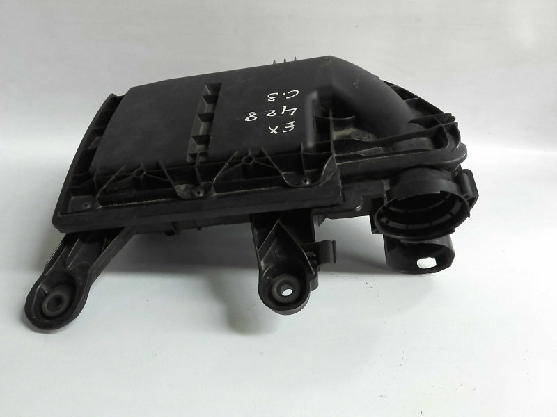 Air filter box