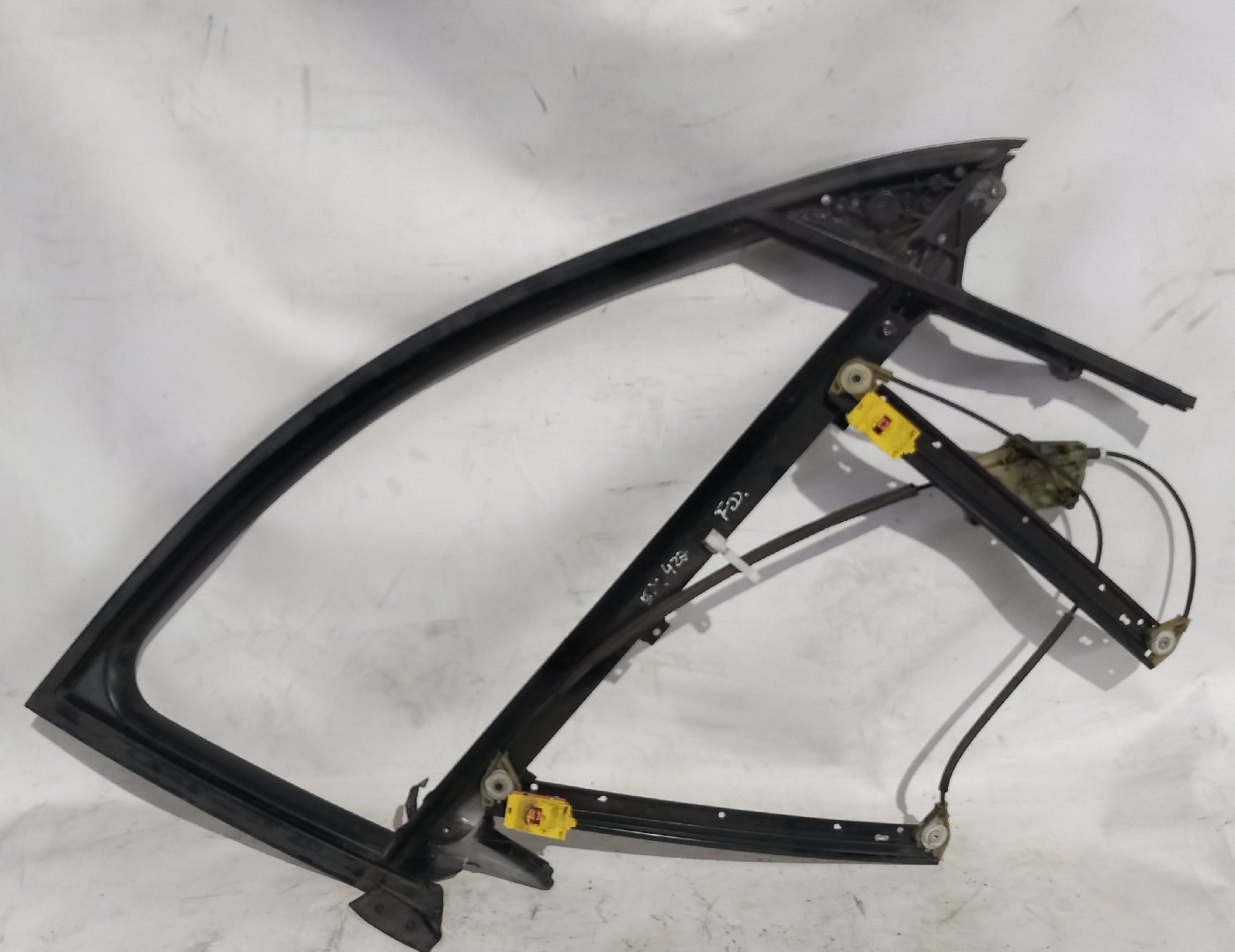 Right front window regulator