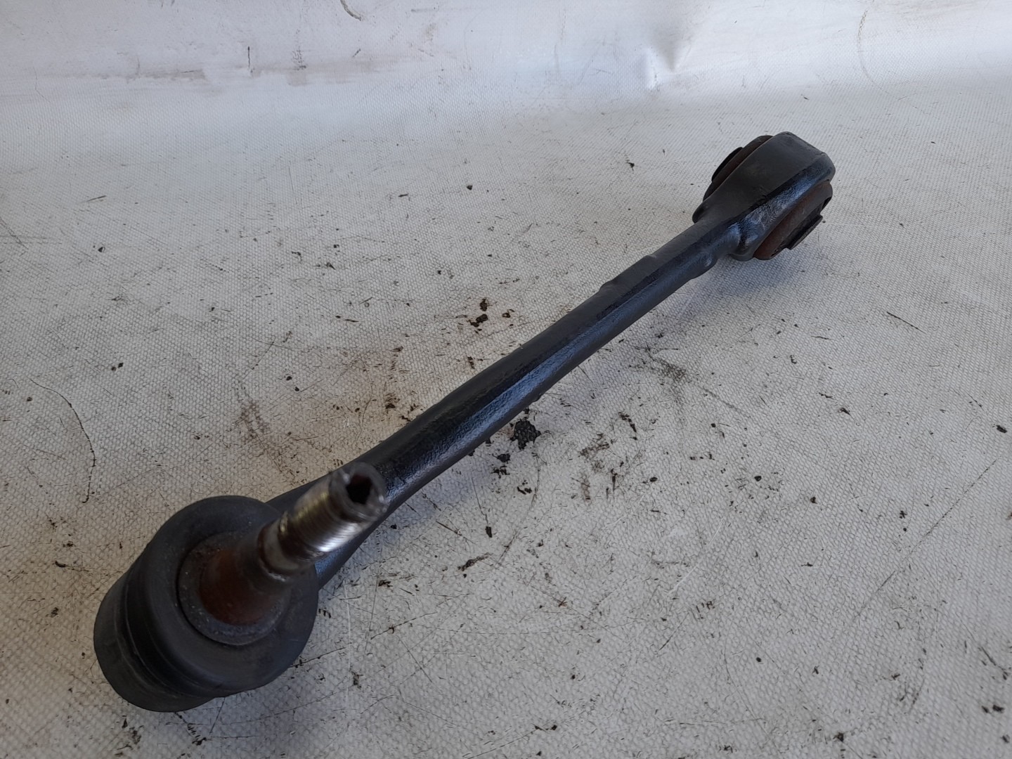 Right front suspension arm
