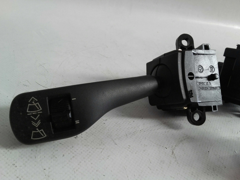 Conjunto / manetes de luzes e limpa vidros BMW X5 (E53) Imagem-1