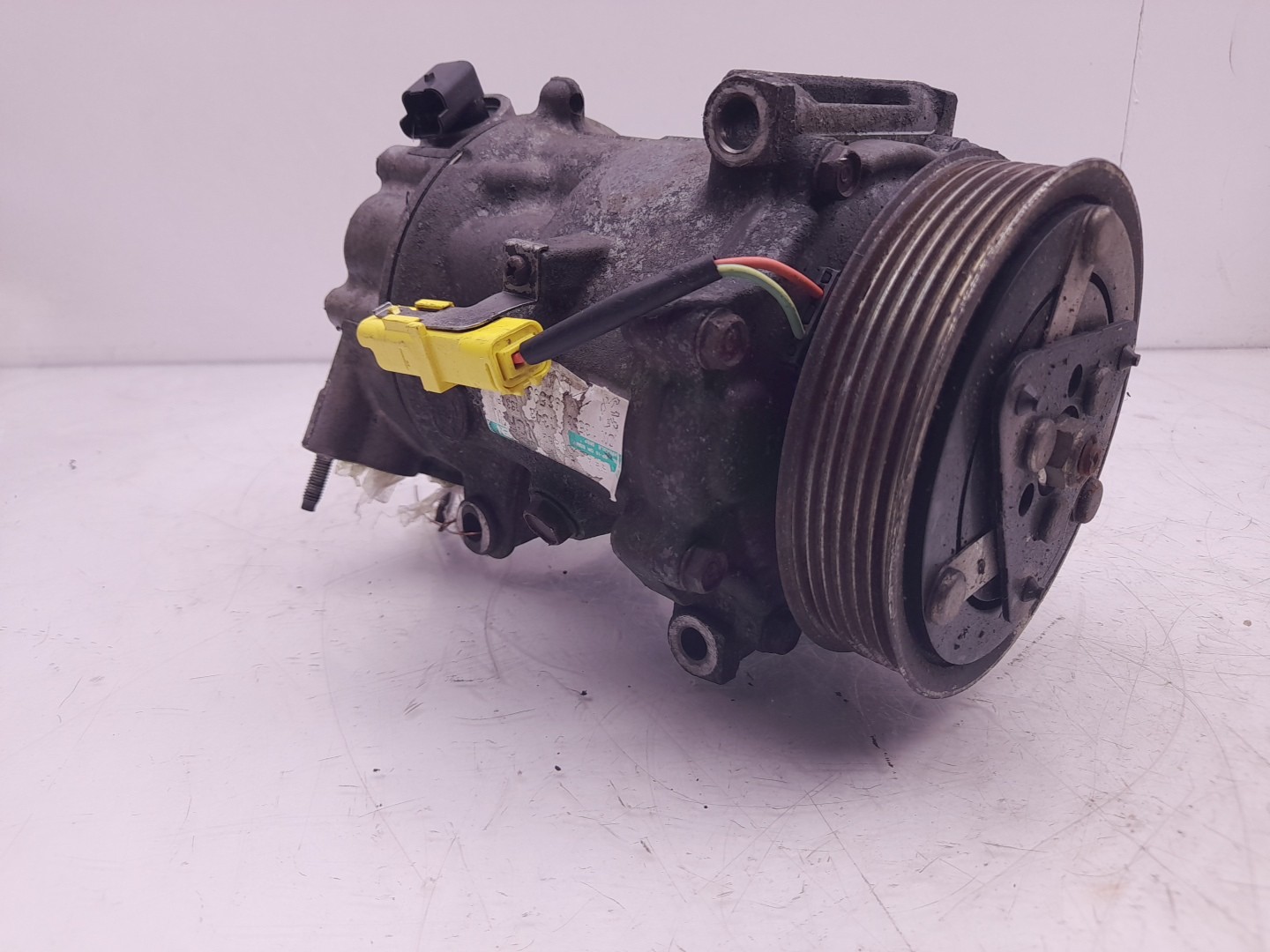 AC compressor