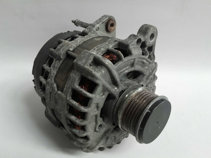 Alternador SEAT Alhambra (710, 711) Imagem-1