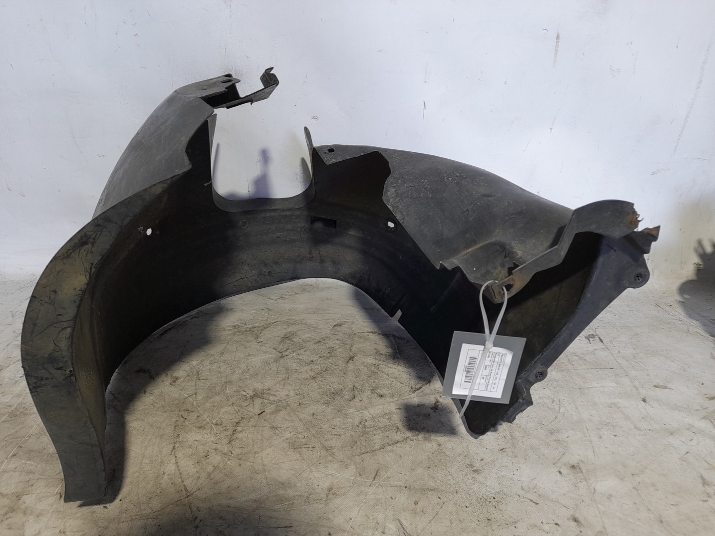Front wheel arch left PEUGEOT 308 SW Imagem-1