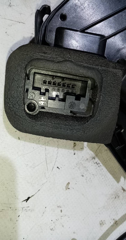 Front Right Door Lock SEAT Alhambra (710, 711) Imagem-1