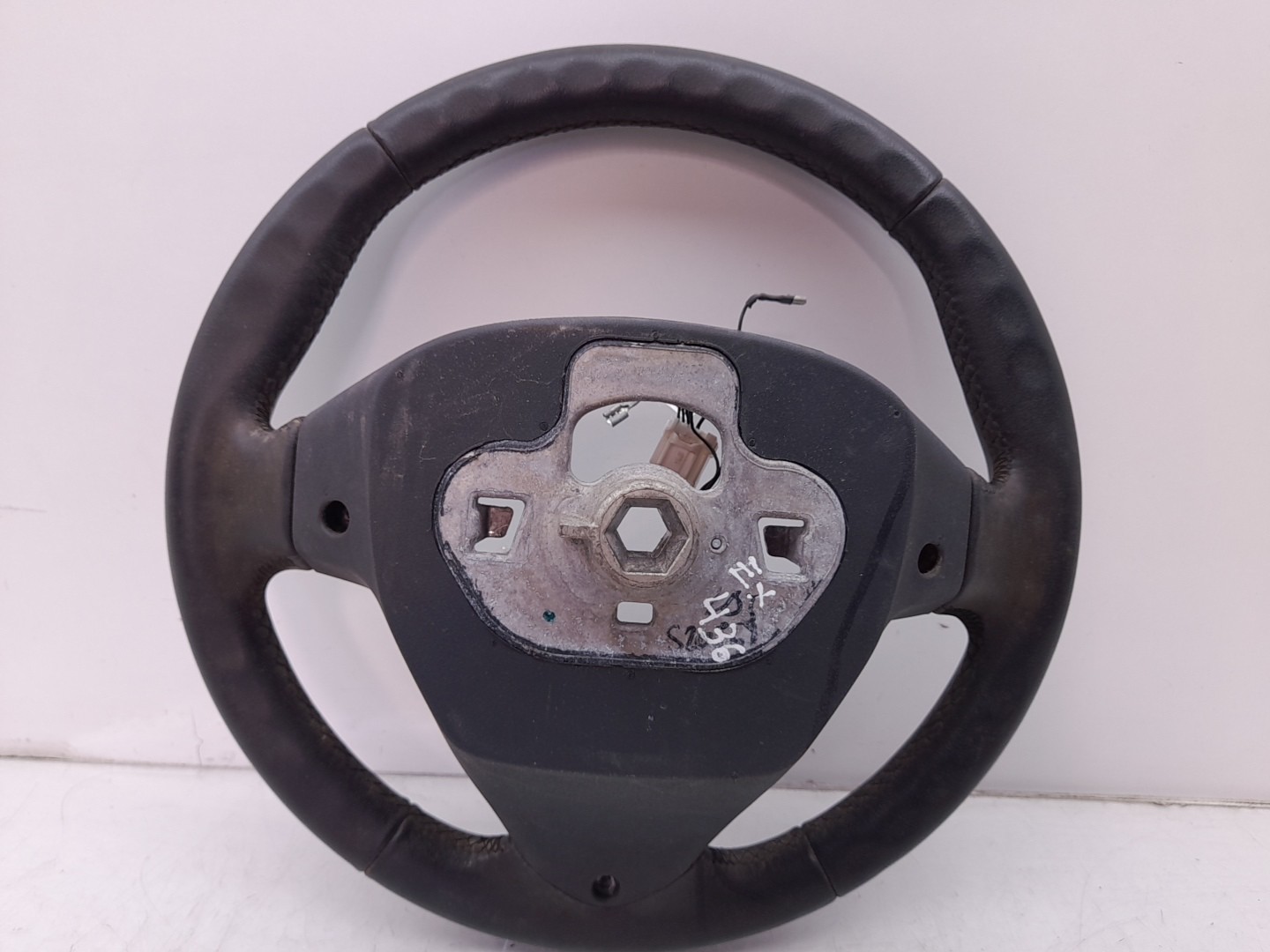 Volante de dirección FORD Fiesta VI (CB1, CCN) Imagem-1