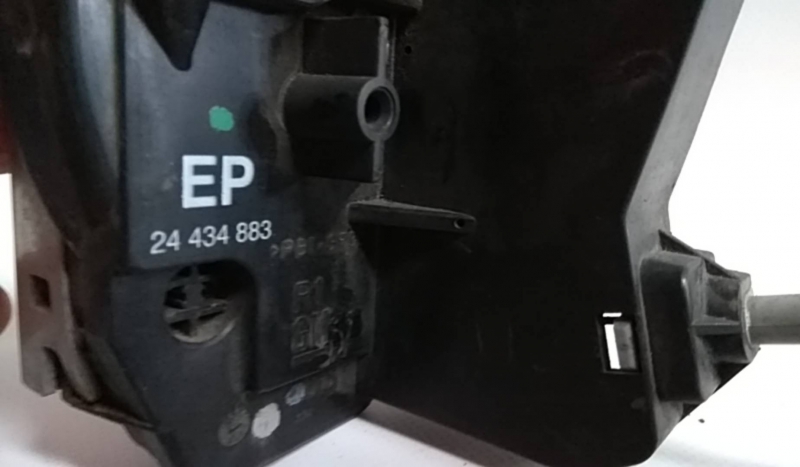 Fechadura / fecho porta frente direito OPEL Corsa C Imagem-2