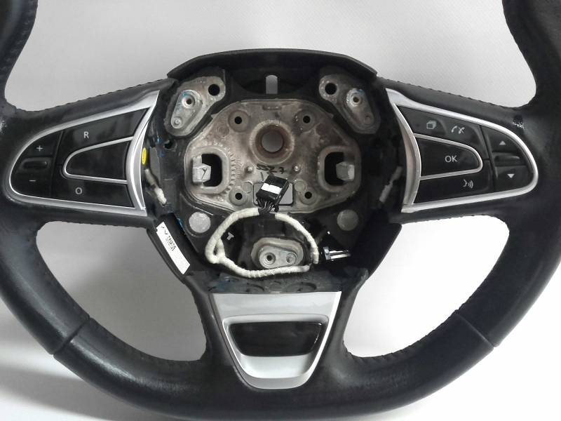 Volante RENAULT Megane IV (B9A/M_) Imagem-1